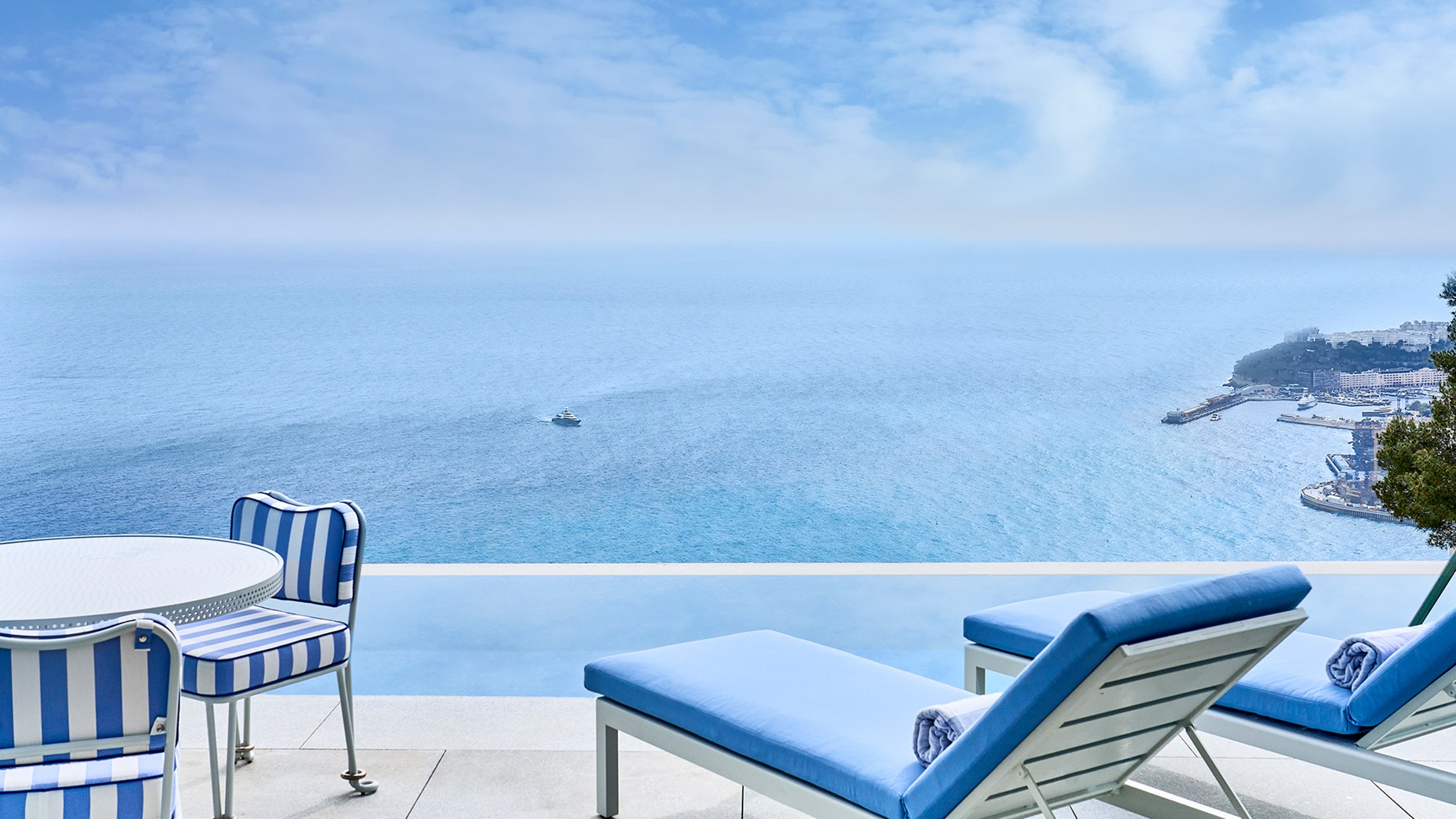 Grand Duplex Pool Suite - pool