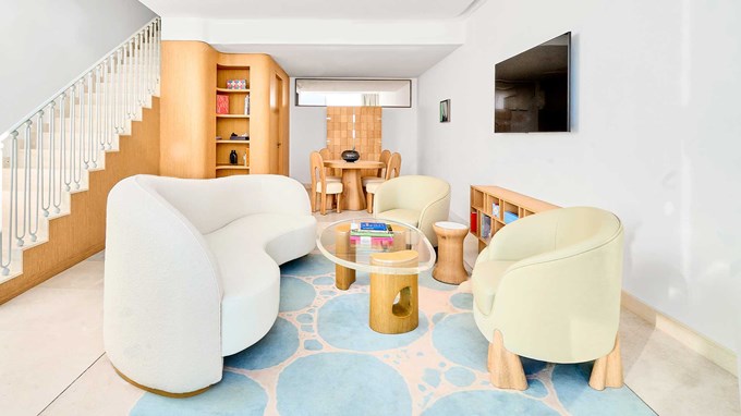 Suite Duplex Piscine - salon et salle à manger